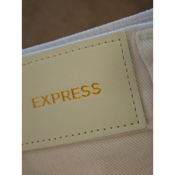 Express Women's White Distressed Raw Hem High Rise Straight Jeans Size 8 Long - Picture 12 of 12
